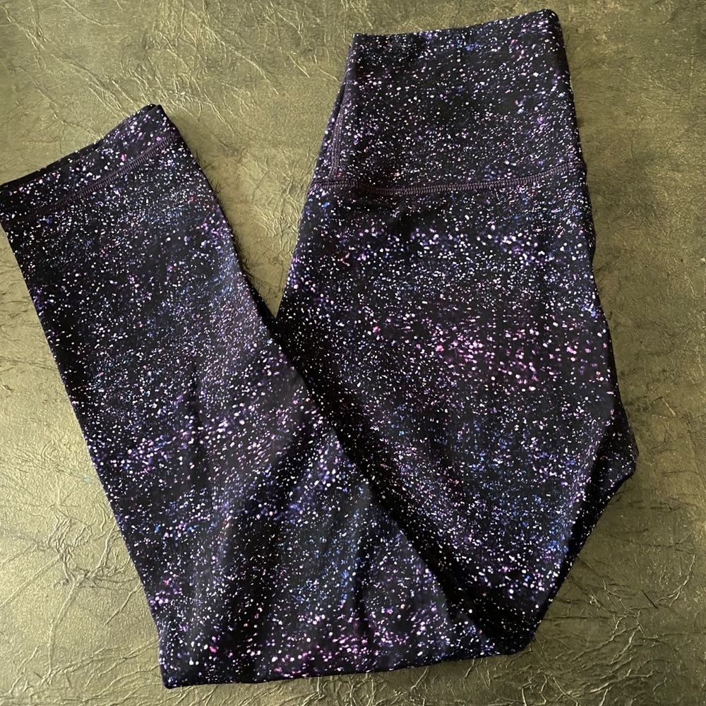 Cropped Wonder Under Lululemon Leggings